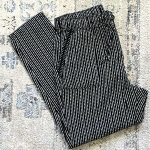 NWOT lightweight pants